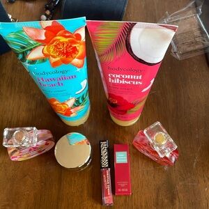 🌟🌟HOST PICK🌟🌟 7 Brand New Beauty Products Comes with X-Large Makeup bag